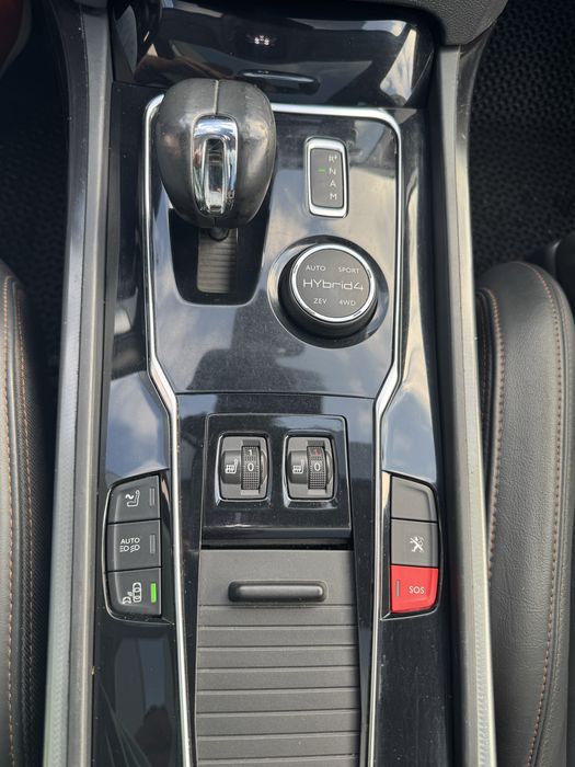Peugeot 508 гібрид