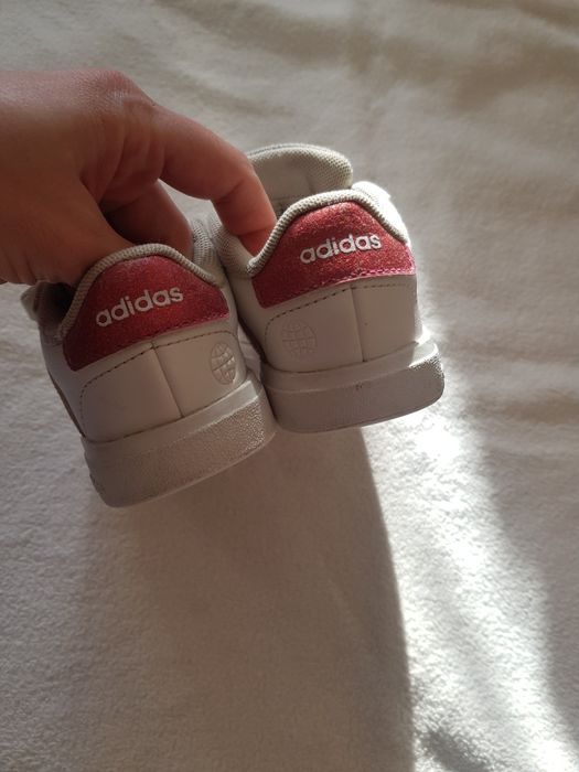 Кросовки Adidas 25р
