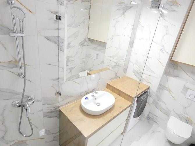 2 pokoje z miejscem w garażu- Białej Floty 4A, BRAK PROWIZJI