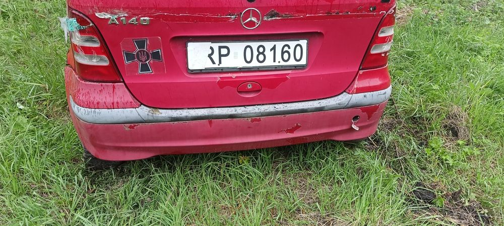 Бампер крыло крило Мерседес а140 mercedes a140 w168
