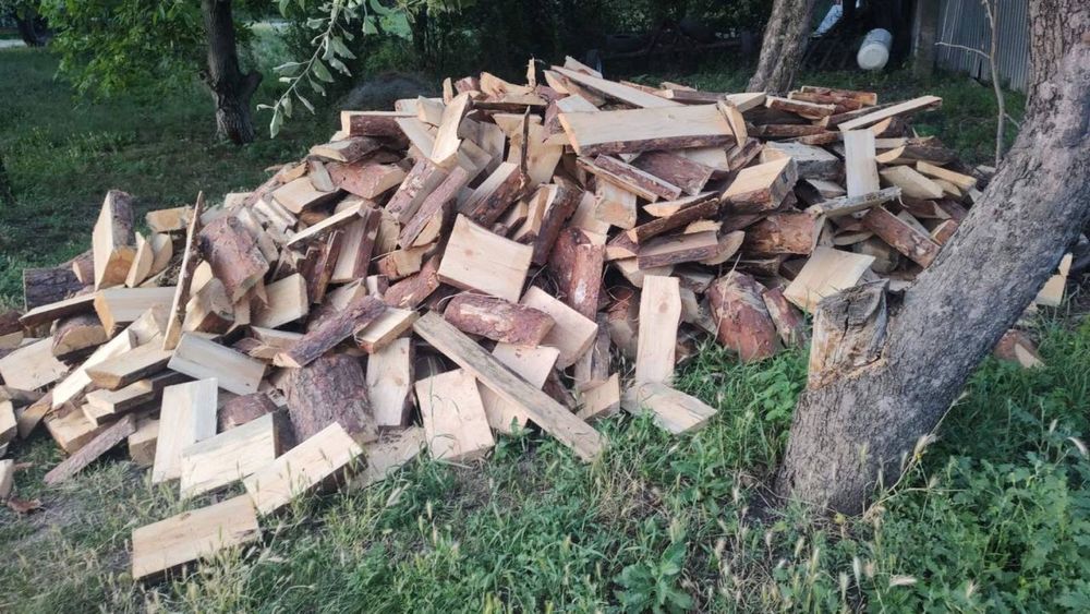 Продам горбыль/сосну/опилки/ уголь/дрова