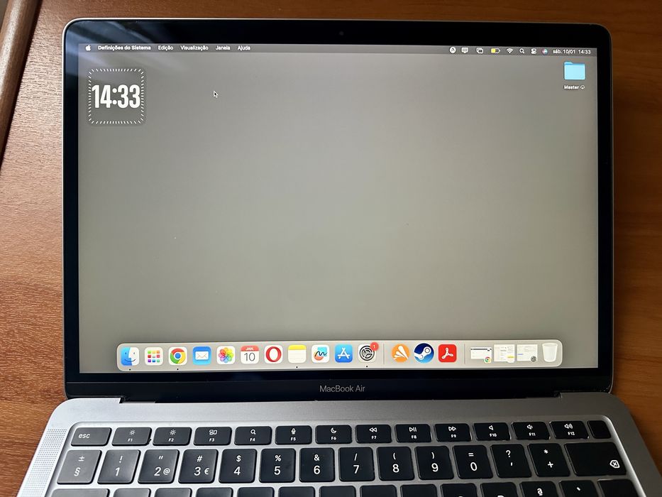 Vendo MacBook Air M1 2020 8GB-256GB