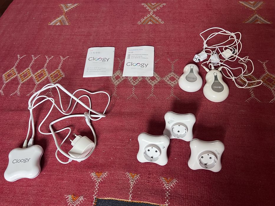 Kit de Monitorização de Energia Cloogy (Hub + 3 Tomadas Inteligentes + Sensores)