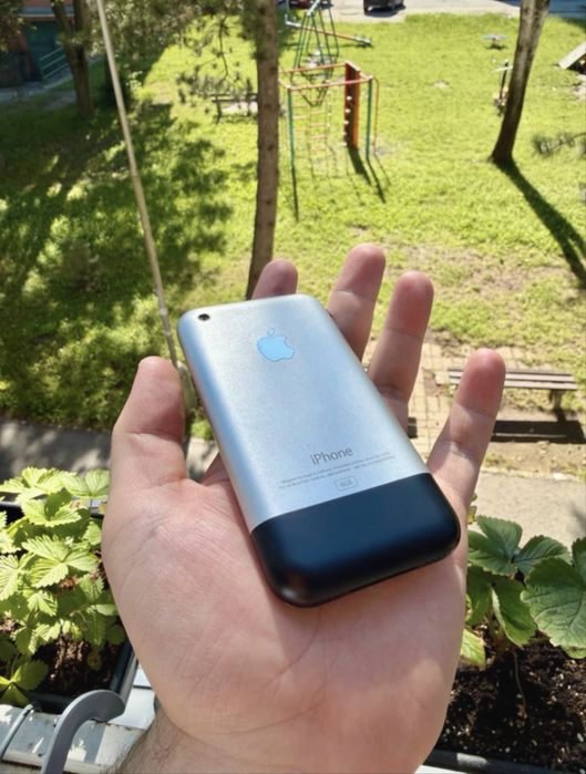 Apple iPhone 2G (1 Generacji z 2007 roku)