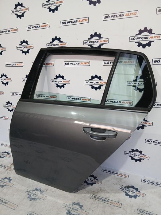 PORTA TRASEIRA ESQUERDA CINZA VOLKSWAGEN GOLF VI  ANO: 2012