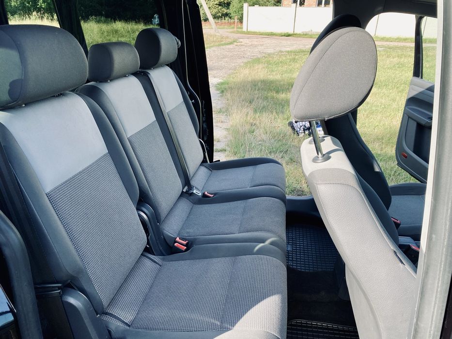 Volkswagen Caddy Maxi 2011 • 2.0 TDI • АКПП • 199 295 км