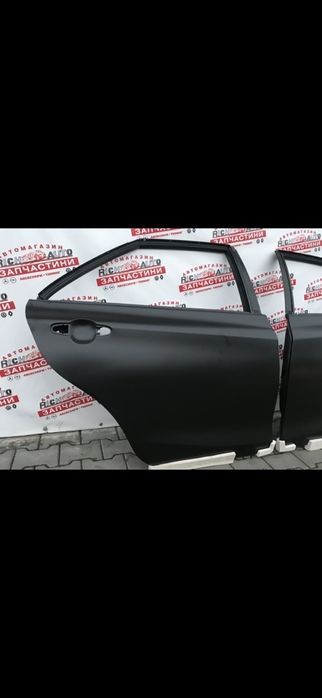 Дверка дверь передняя задняя Toyota Camry 55 USA