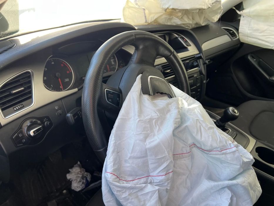 Para peças AUDI A4 Avant (8K5, B8)