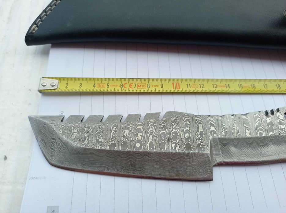 Nóż typu tracker custom damast prod. Szwecja 100% oryginał