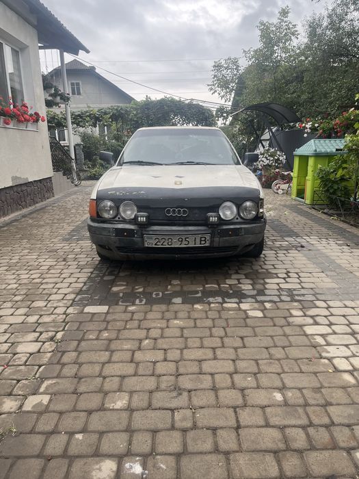 Продам Ауді 80.