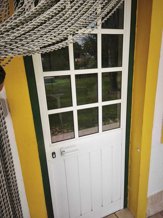 Janelas e portas em alumínio