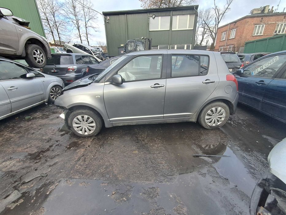 2007 Suzuki Swift 1.3 91KM M13A Silnik Skrzynia Części