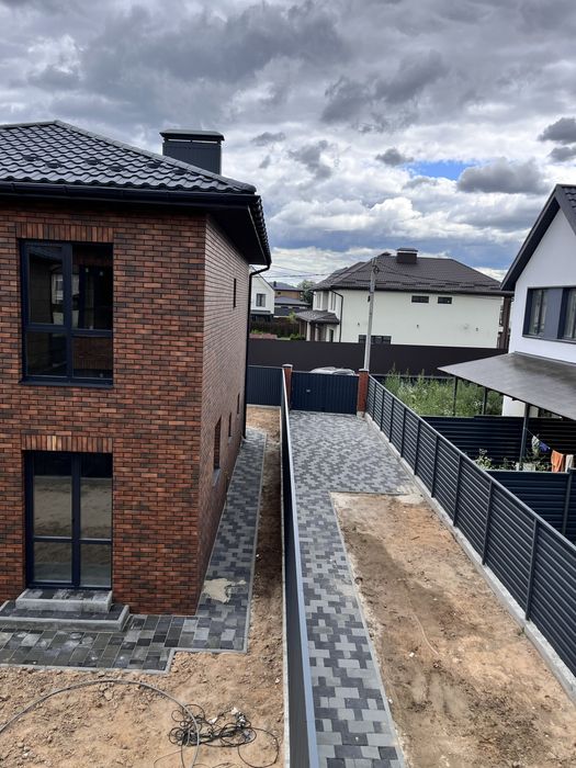 Сучасний будинок 132 кв.м з газом, с.Петропавлівська Борщагівка