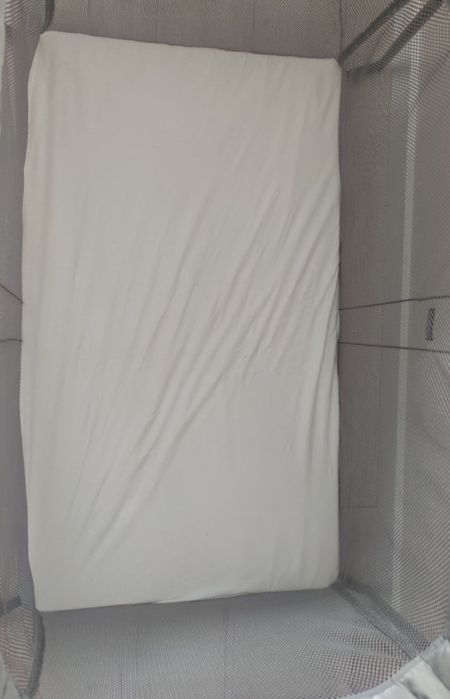 Łóżeczko turystyczne szare babybjorn