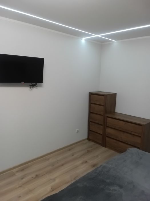 Здаю в оренду 2 кімн, квартиру жк "тріумф"