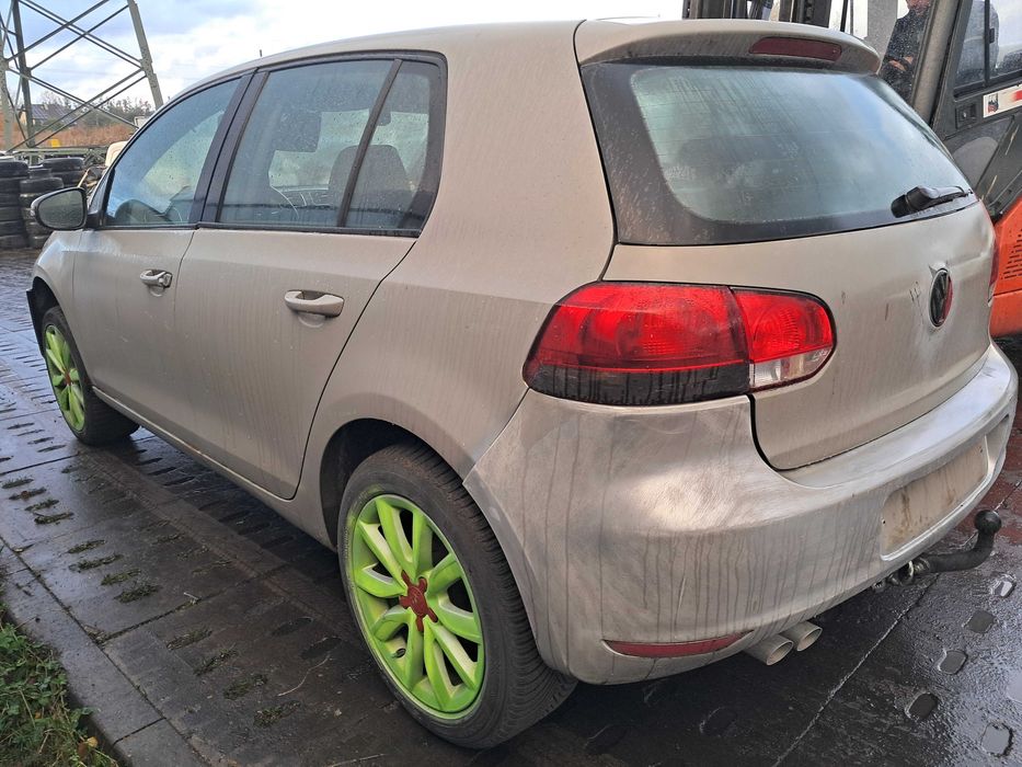 Golf VI na Części 2.0tdi CBDC 5 Drzwi Skrzynia LLL Alu 17 5 Drzwiowy
