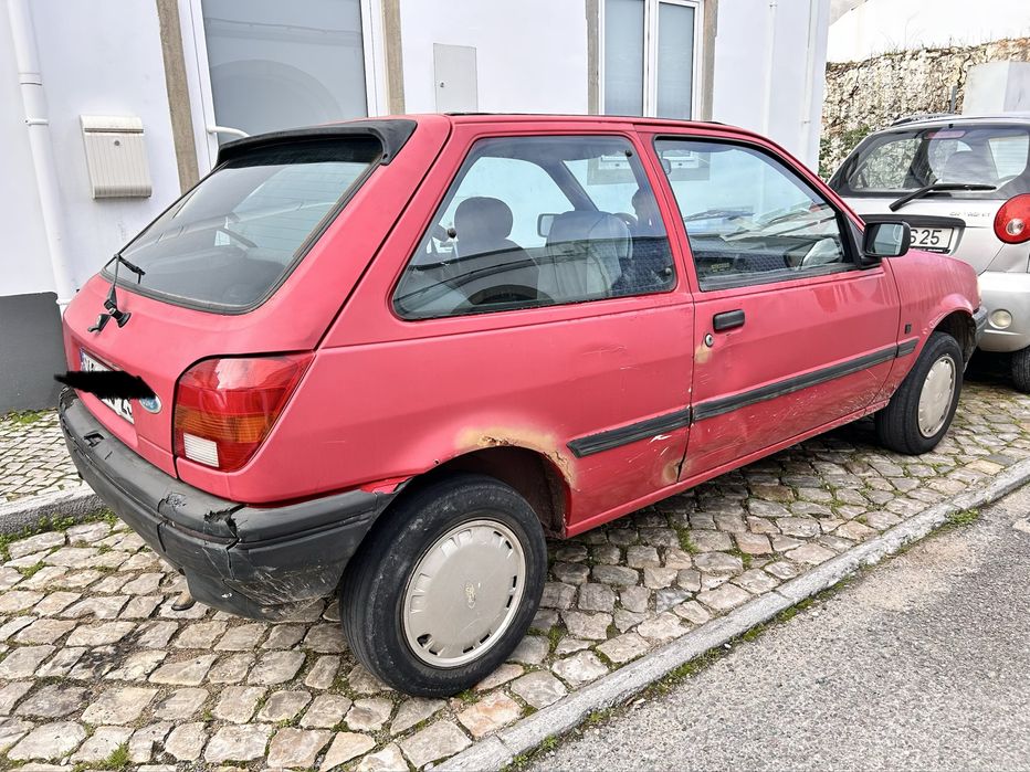 FIESTA 1.1 a rodar (leia o anuncio)