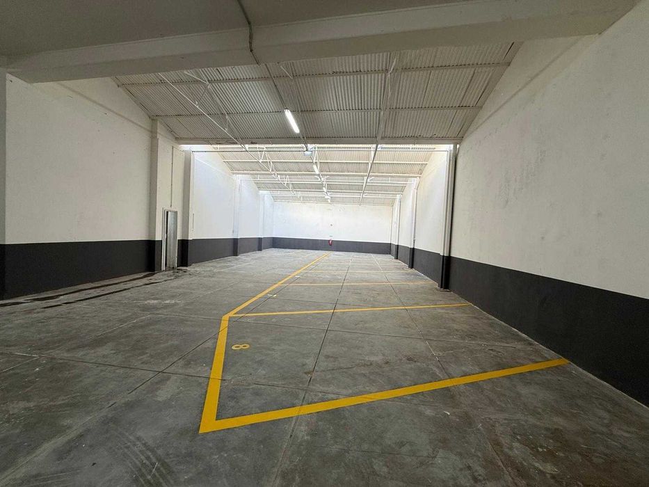 Estacionamentos e Armazém no Centro de Braga