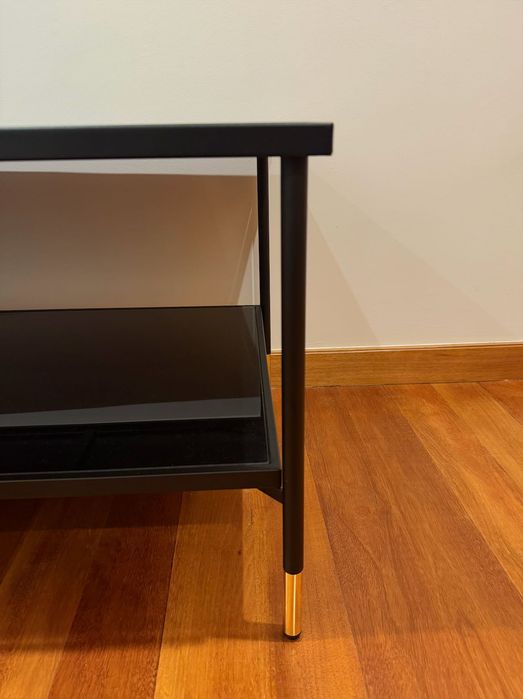 Mesa de Centro IKEA ÅSPERÖD – Preto/Vidro Fumado – Excelente Estado