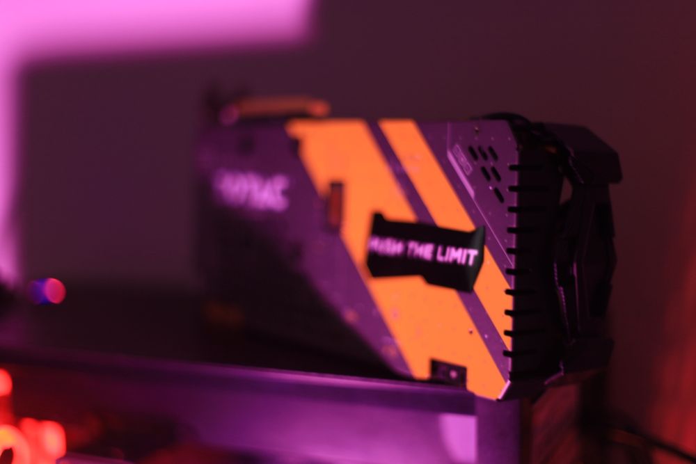 Graphics Card - Nvidia ZOTAC GTX 1080 EXTREME AMP!64750932233730121