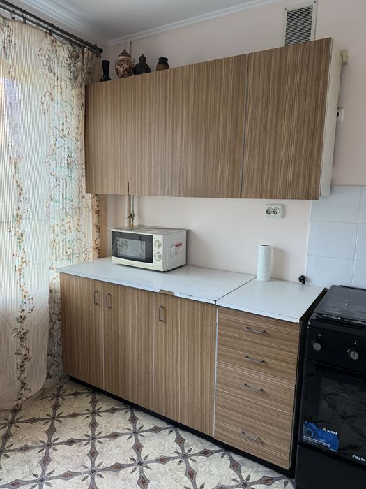 Кухня, кухонна стінка