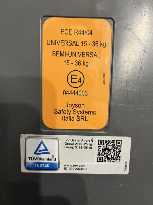 Fotelik  TAKATA MAXI 15-35 kg