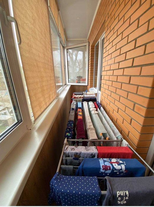Продаж 2-кімнатна з ремонтом та підвалом Ворзель 54,5 м² газ! Сертифікат, Ваучер - Так! мінімальне оформлення!