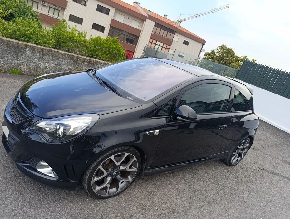 Opel Corsa 1.6 Turbo OPC