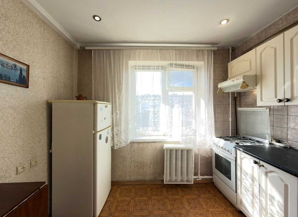 ПРОДАЖ 2 КІМНАТНОЇ КВАРТИРИ |Оболонський проспект 10,м.Оболонь 1хв пішки