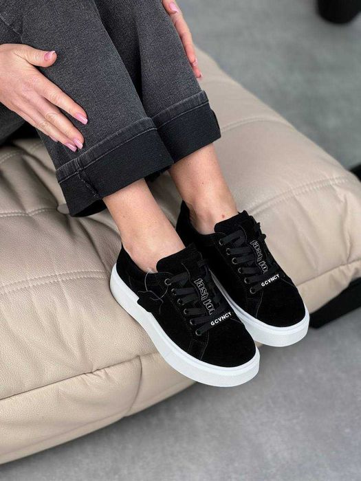 Жіночі замшеві кеди на потовщеній підошві, жіночі кеди на платформі