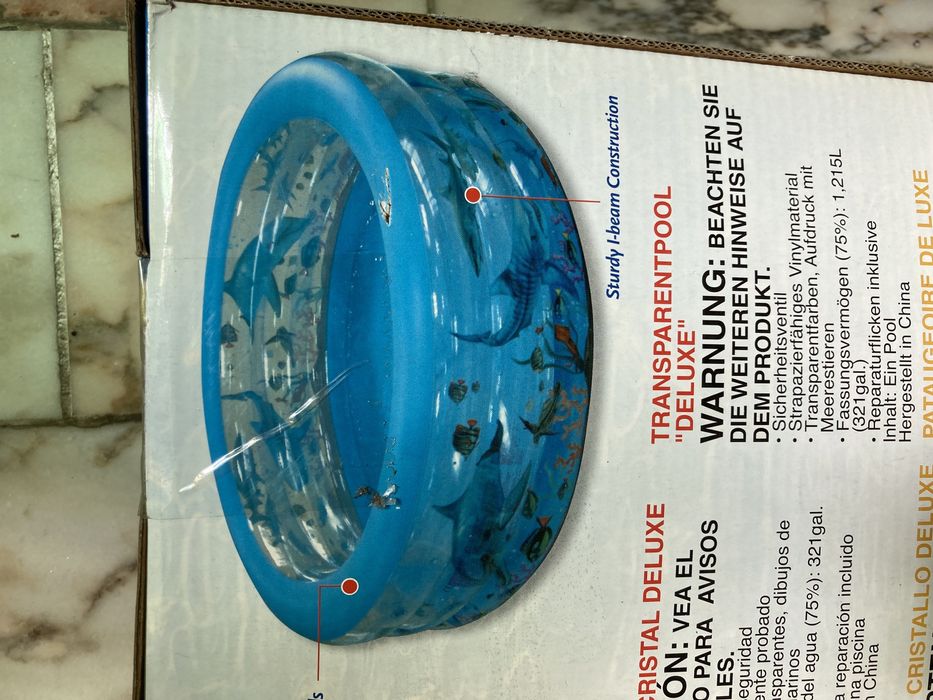 Piscina Crystal Pool