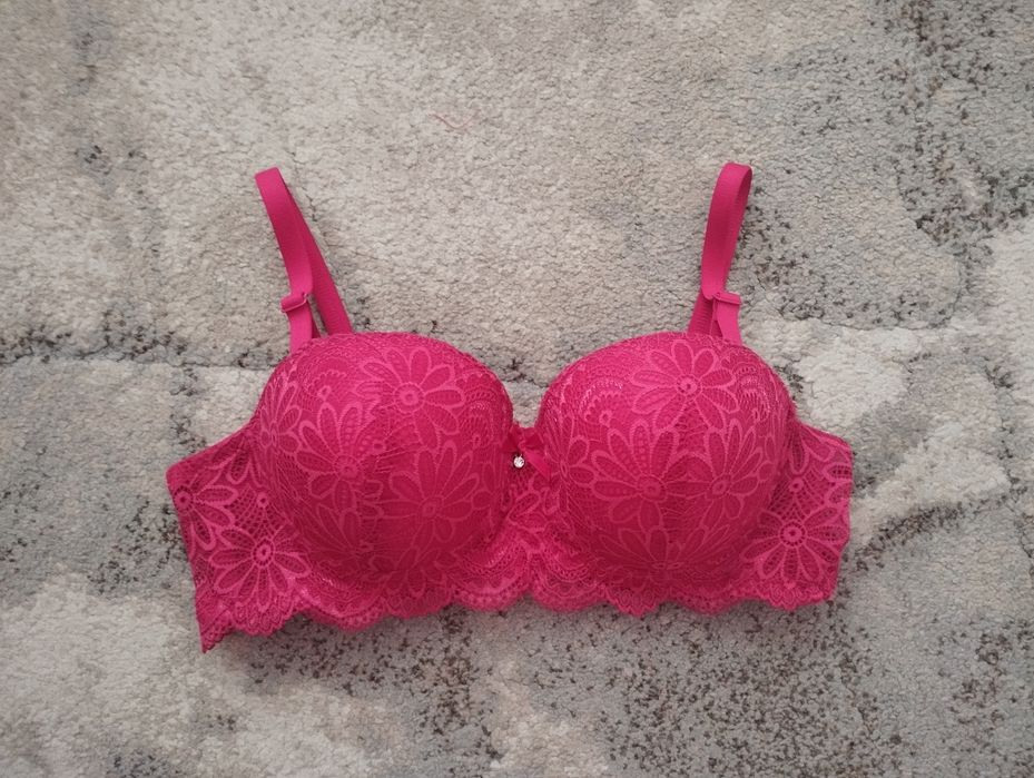 Новий бюстгальтер