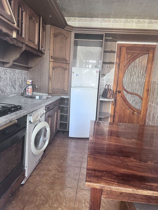 4-х  Комн Без оплаты Отопления  Бочарова/Добровольского