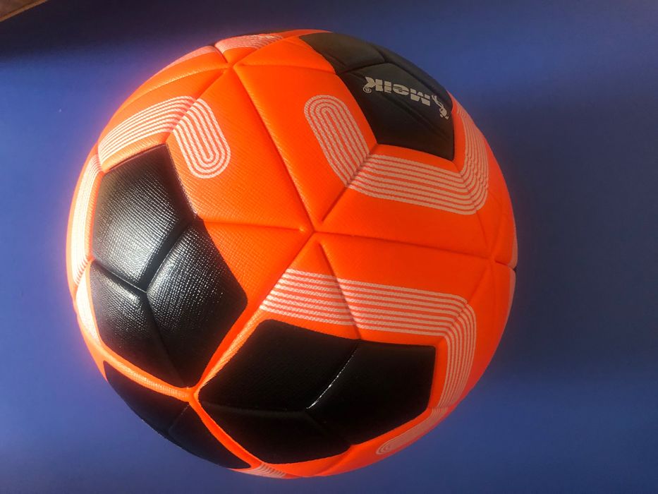 М'яч футбольний  PL PTCH термосклейка Розмір 5 для асфальту