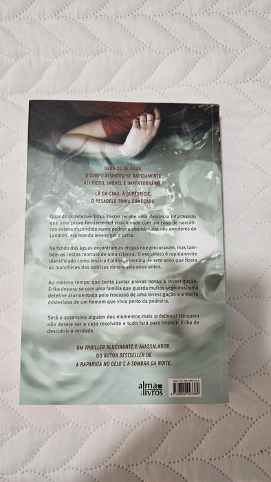 Aguas Profundas de Robert Bryndza