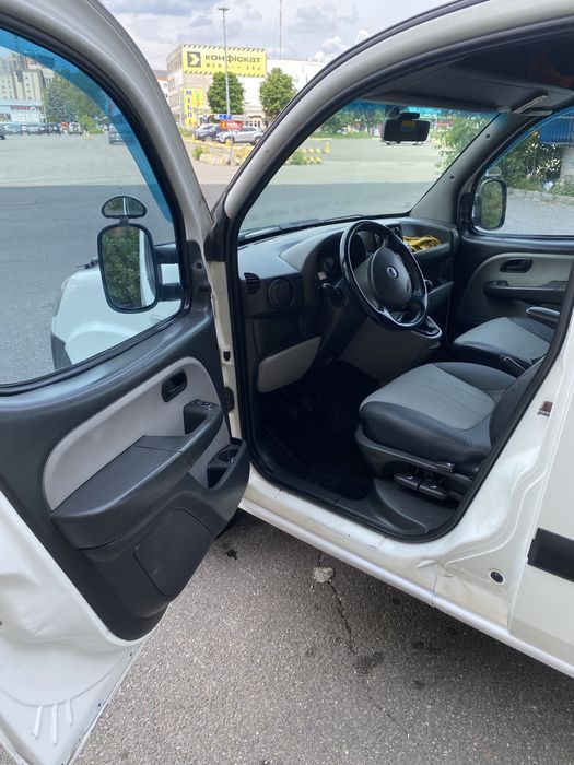Продам Fiat Doblo Maxi
