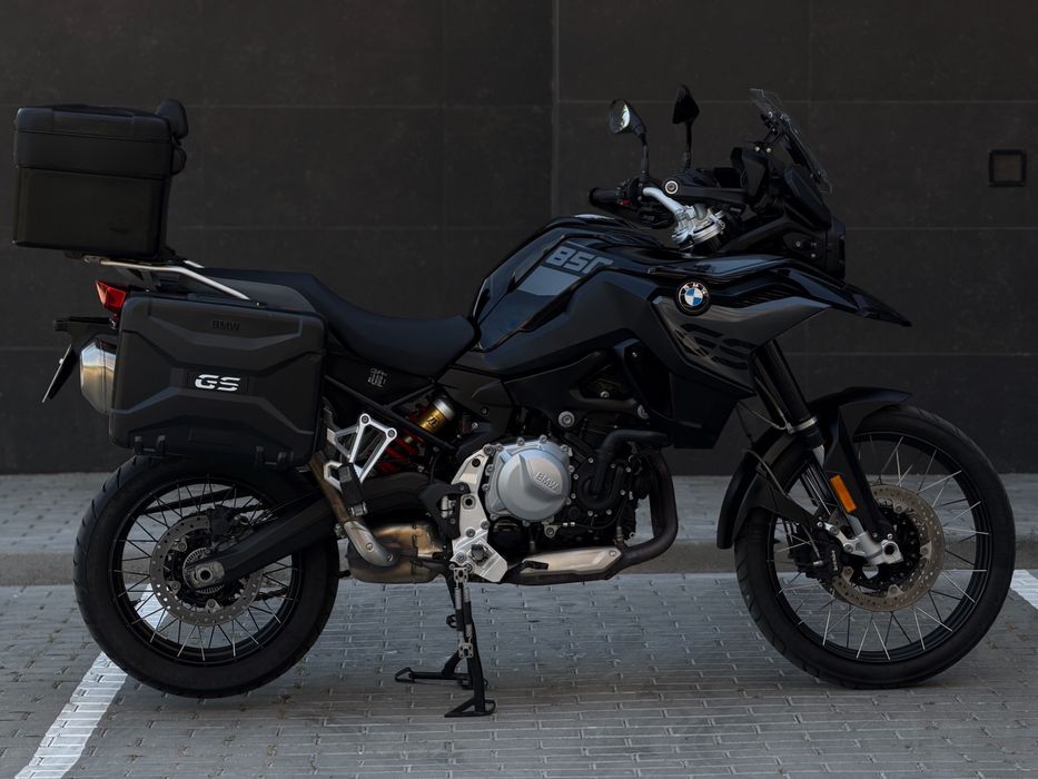 BMW F850GS - Triple Black! Full Extras!