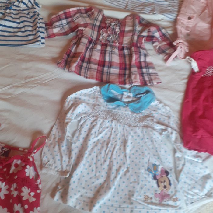 Roupa de menina a partir dos 8 meses