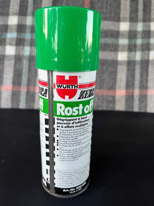Lata de spray antiga da Wurth sem códigos de barras