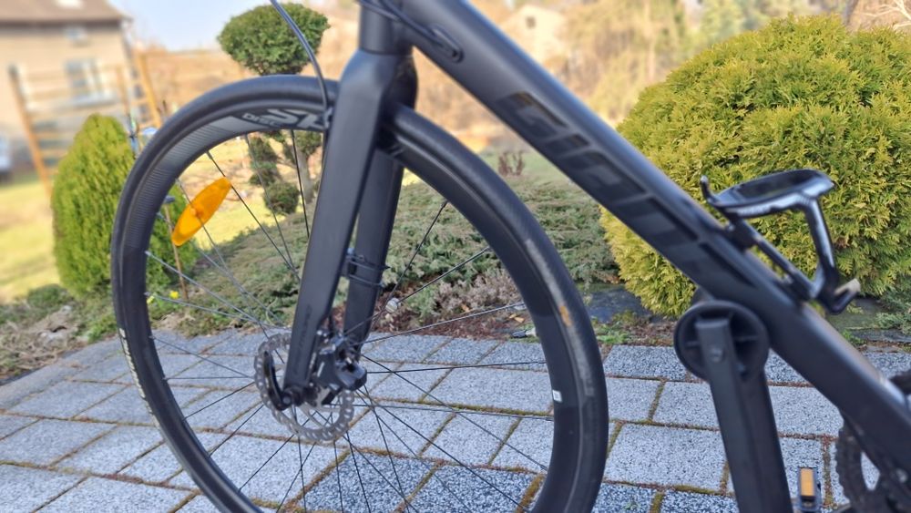 Rower fitnes gravel Giant Fastroad 1.