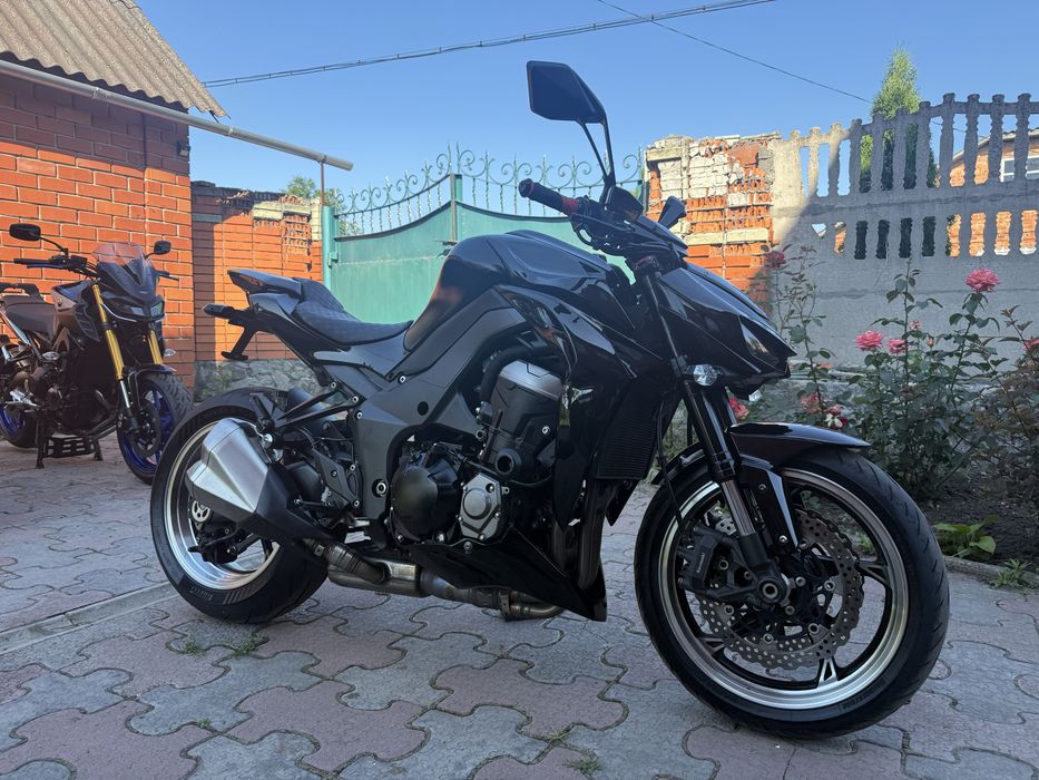 Мотоцикл Kawasaki z1000