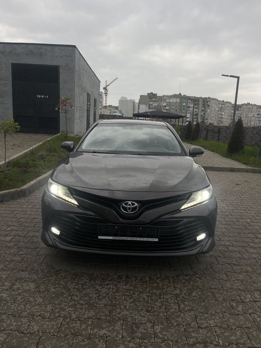 Toyota camry 70 2021