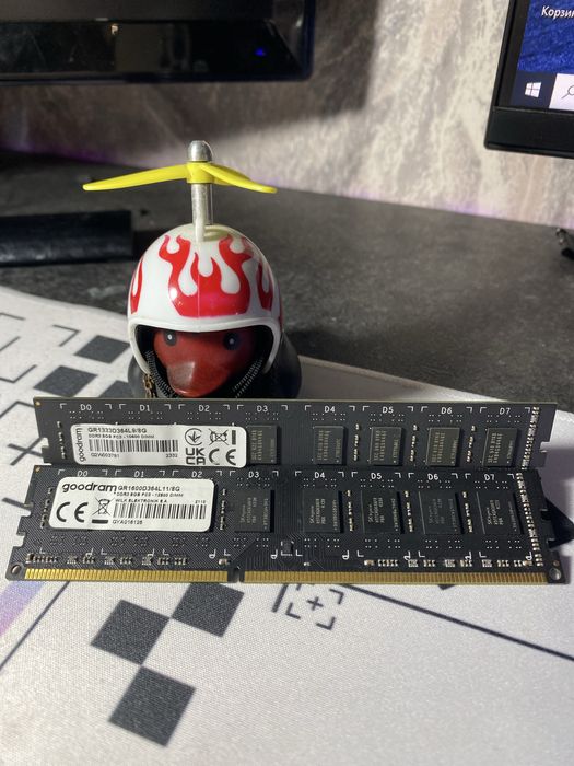 Оперативна памʼять DDR3 8gb