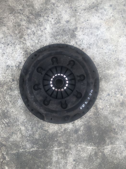 Сцепления маховик зчеплення демпфер карзина кошик фронтера б 2.2 тди