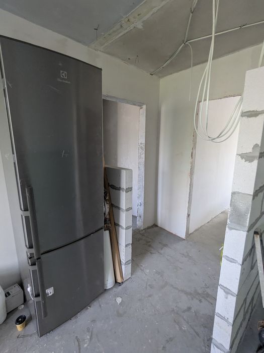 Терміново!  Продаж 2-кімнатни квартири 45,2 м² біля центру