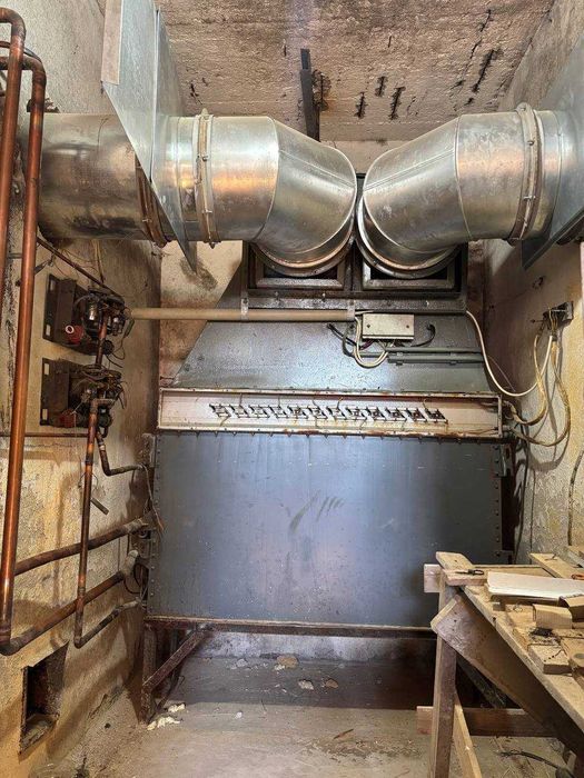 Продам овощебазу склады 1400м2 земля 1 га собственность, возле трассы