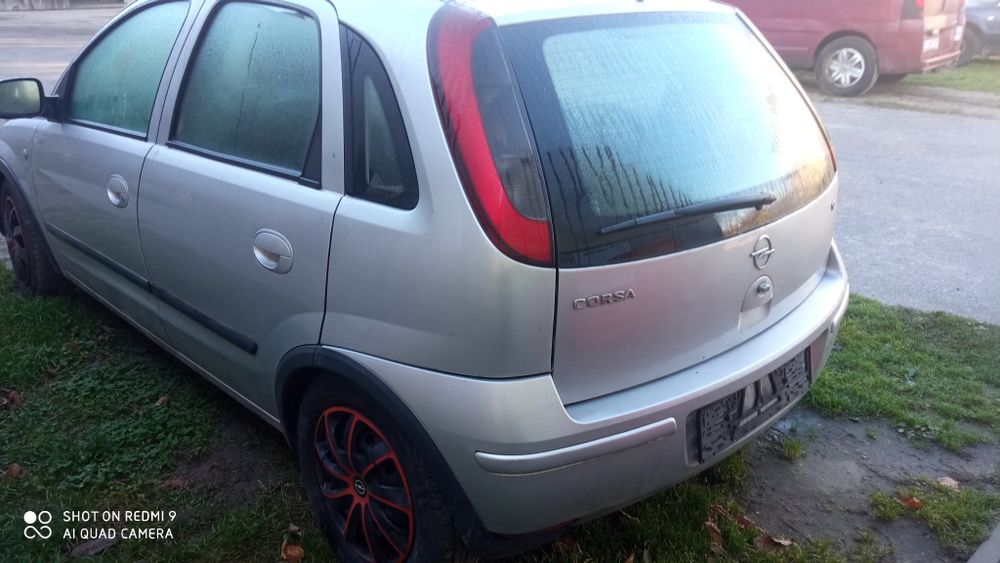 Corsa C lift lampa tył tylna lewa lub prawa i inne