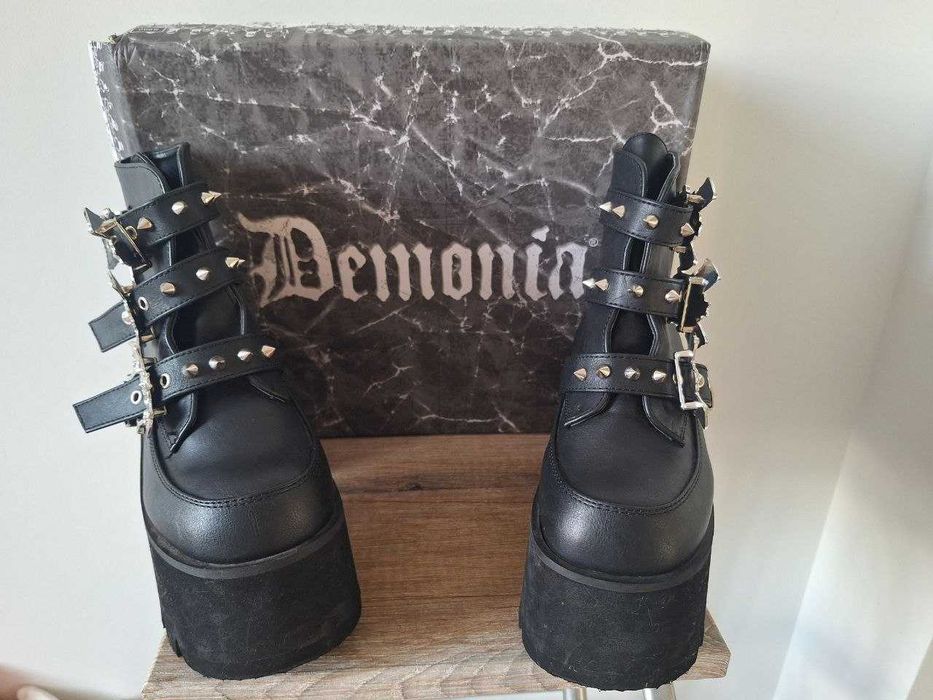 Оригінальні Demonia Ashes-55 (розмір 36) — черевики на платформі