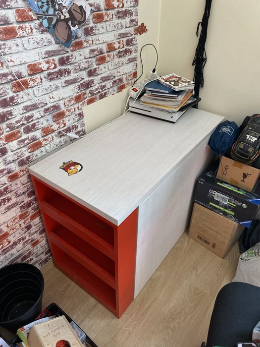 Secretária de criança extensivel da Octosolido