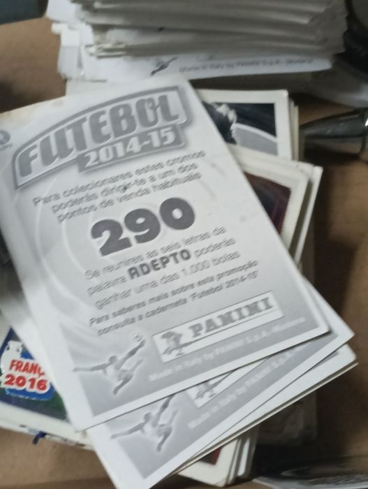 Grande lote de cromos futebol